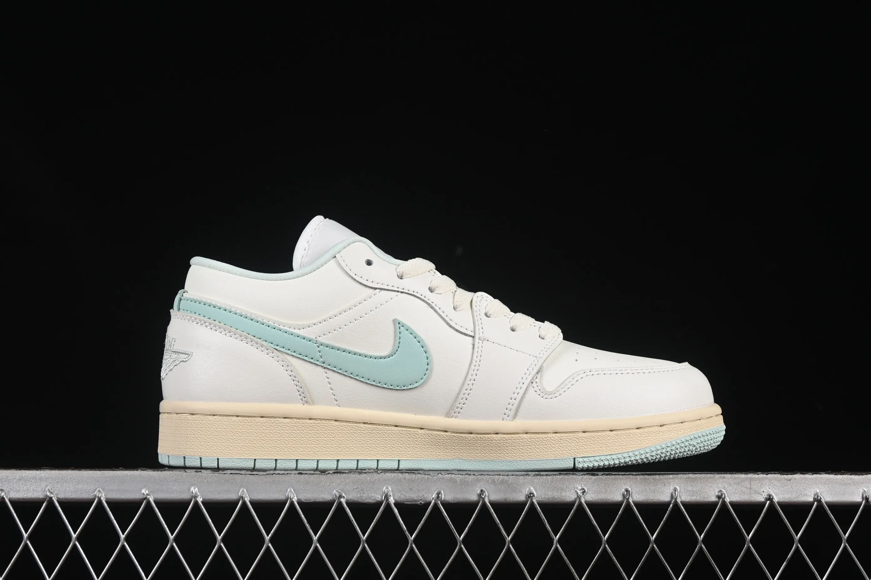 All categories Air Jordan Jordan series basketball shoes Air Jordan 1 Low Air Jordan 1 Low AJ1 Joe 1 white mint green low-top cultural and leisure sports sneakers DC0774-134